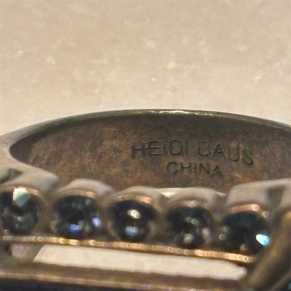 Heidi Daus Ring Size 10 Purple Crystal Square Art Deco Statement - Picture 14 of 16